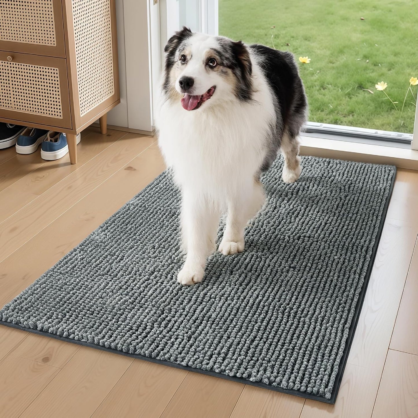 Bedsure Dog Door Mat for Muddy Paws, High-Low Absorbent Chenille Indoor Entrance Mud Dirt Trapper Soak-Stopper, Machine Washable Non-Slip Entryway Rug for Pets, 30"x19" Grey