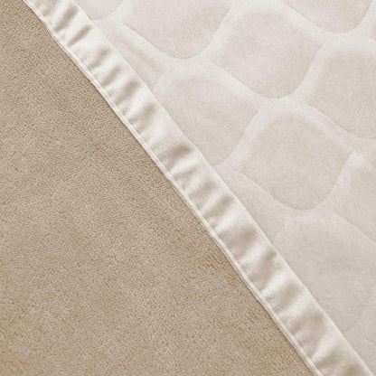 fuguitex Waterproof Dog Blanket Bed Cover Dog Crystal Velvet Moroccan Fuzzy Cozy Plush Pet Blanket Throw Blanket for Couch Sofa(40 * 60 inch, Cream+Beige)