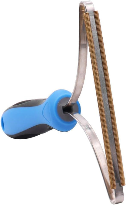 Pet Hair Remover, Carpet Brush Tool, Dog Cat Hair Remover, Lint Removers, Carpets Rake for Pet Hairs Removal, Suitable for Car Mat,Couch,Pets Bed,Furniture,Rug,Blue