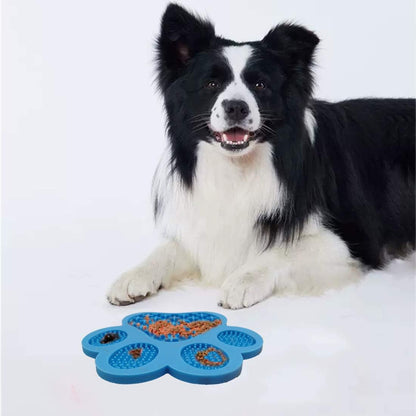 Dog Lick Pad, Dog Washing Distraction Device, Slow Eating Cute Pet Mat with Super Suction for Dogs Licking Peanut Butter, Pet Bathing, Grooming Training (red)