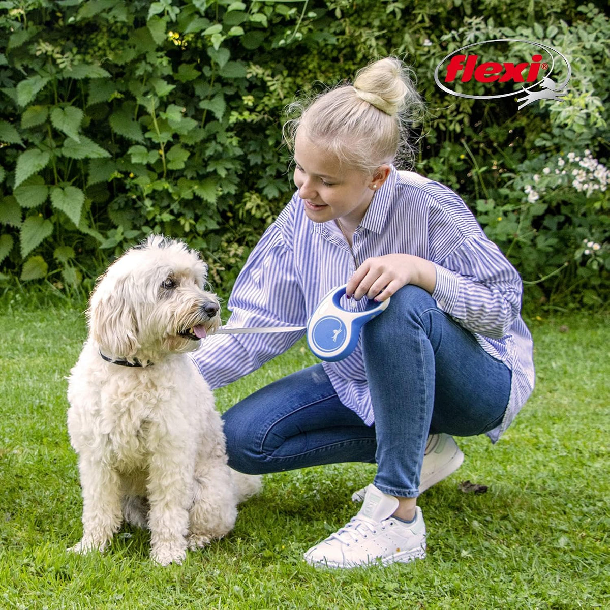 ® Comfort Nylon Tape Retractable Dog Leash, Large, 26 ft - Grey/Black