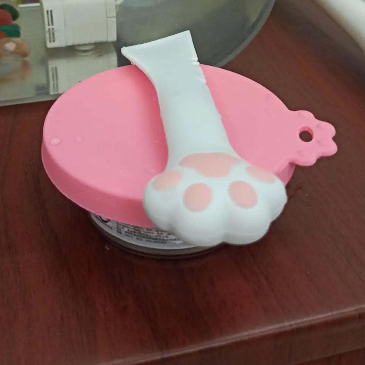 Cat Spoons for Wet Food Pet Can Lid Cover, Silicone Multi-Function Cute Paw Shape Opener Spatula Cat Food Spoon Cat Food Can Lid (Mixing colors)