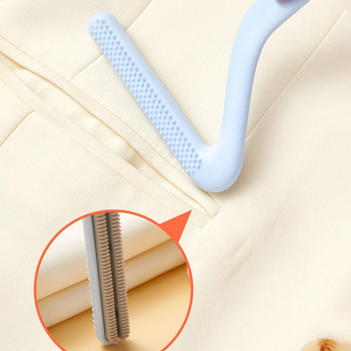 Double-Sided Carpet Scraper Pet Hair Remover Carpet Rake Cat Dog Hair Remover for Couch Rug Furniture Car Plus Pet Comb Brush (Blue)