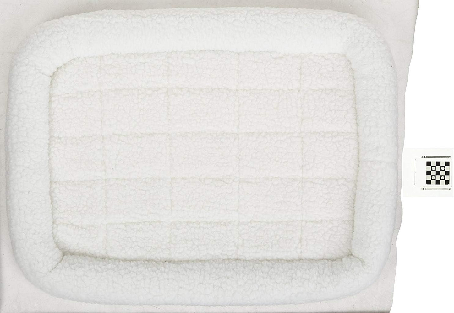 MidWest Homes for Pets QuietTime Dog Bed - White Fleece Bolster, Ultra-Soft and Machine Washable, Fits 24-Inch Crates and Carriers, for Small Breed Dogs