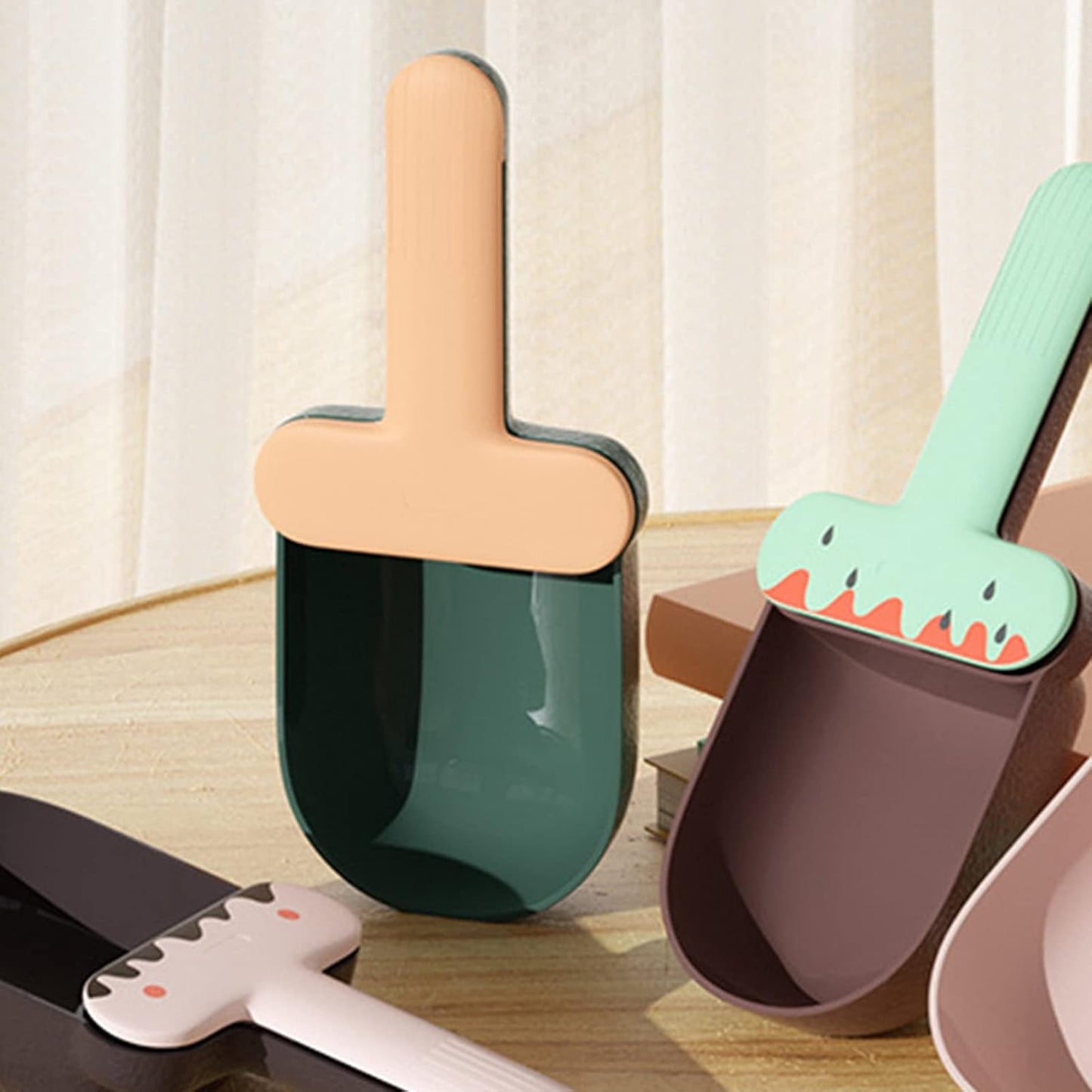 Pet Food Spoon, Cute Ice Cream Shape Dog Food Scoop with Sealing Clip Pet Food Can Spoon Food Grade ABS for Dogs Cats (Green Coffee)