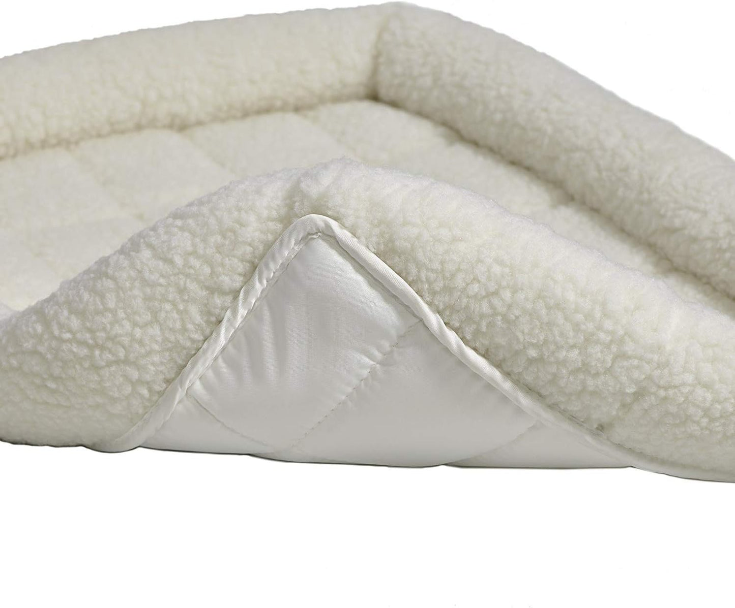 MidWest Homes for Pets QuietTime Dog Bed - White Fleece Bolster, Ultra-Soft and Machine Washable, Fits 24-Inch Crates and Carriers, for Small Breed Dogs