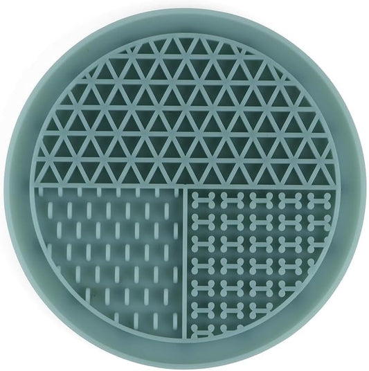 Food-Grade Silicon Circle Shaped Dog Lick Mat for Easy and Fun Bath | Lick Mat Dog Washing Distraction Device | Dog Care and Training Helpful for Pet Treats - 16.5x16.5 cm with Suction