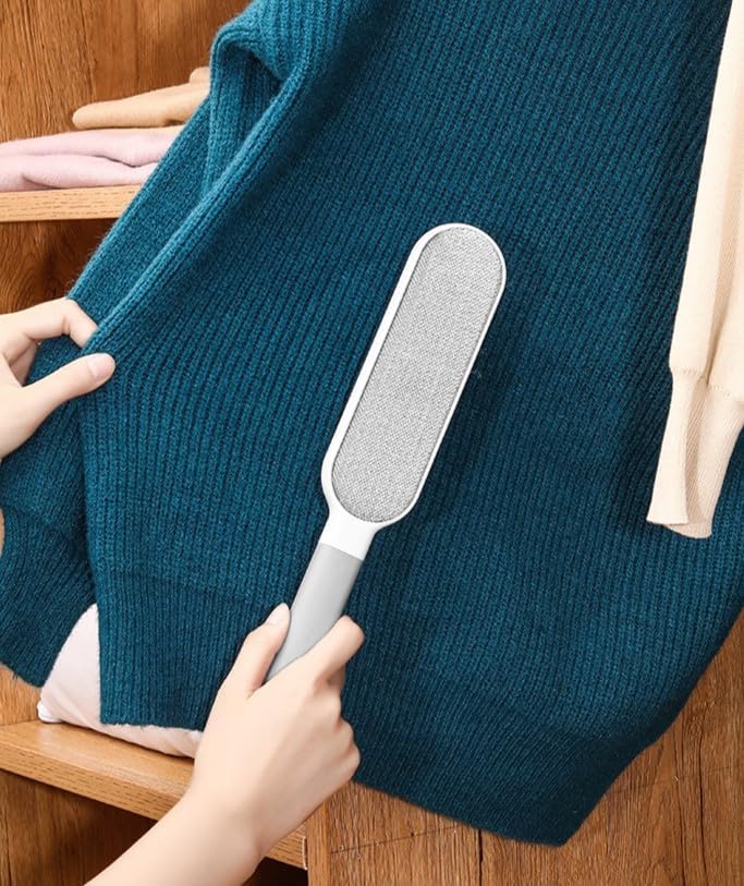 Double-Sided Self-Cleaning Lint Removers for Furniture, Clothes, Car Seats, Large Lint Remover Brush for Pet Hair, Lint, Dust, Dirt (Red)