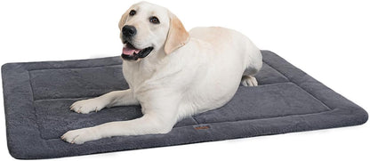 Made4Pets Dog Crate Pad Bed for Medium Large Dogs, Washable & Reversible, Anti-Slip Kennel Mat for Cozy Sleeping, Soft Fluffy Dog Bed for Indoor & Outdoor Use, 35"x23", Gray