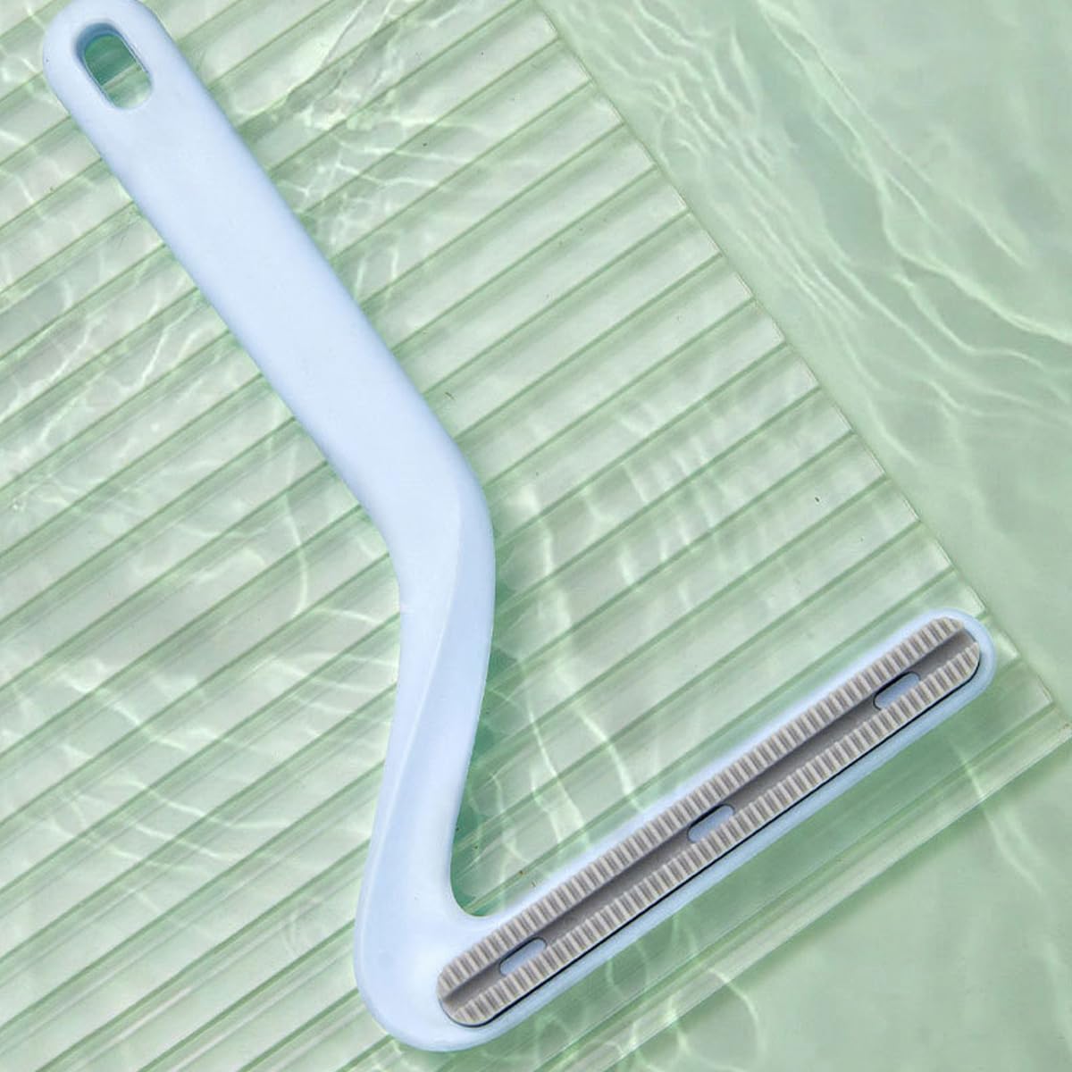 Double-Sided Carpet Scraper Pet Hair Remover Carpet Rake Cat Dog Hair Remover for Couch Rug Furniture Car Plus Pet Comb Brush (Blue)
