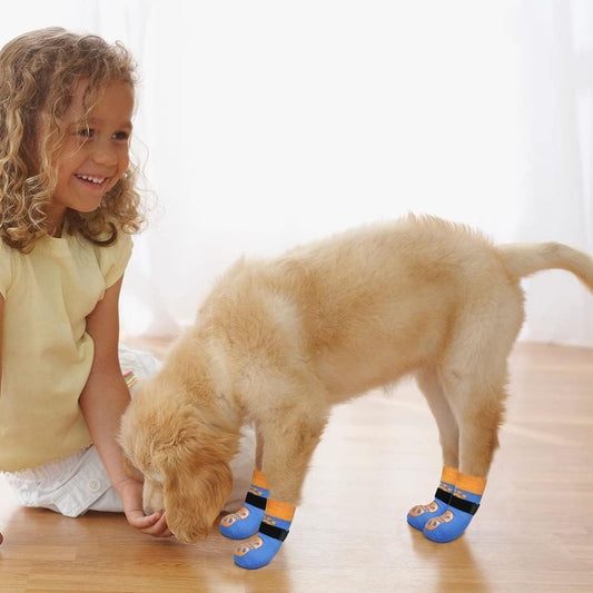 BEAUTYZOO Anti Slip Dog Socks to Prevent Licking Paws, Dog Shoes for Cold Winter Snow, Double Sides Dog Boots & Paw Protectors Booties for Hardwood Floors with Grippers Large Medium Small Senior Dogs