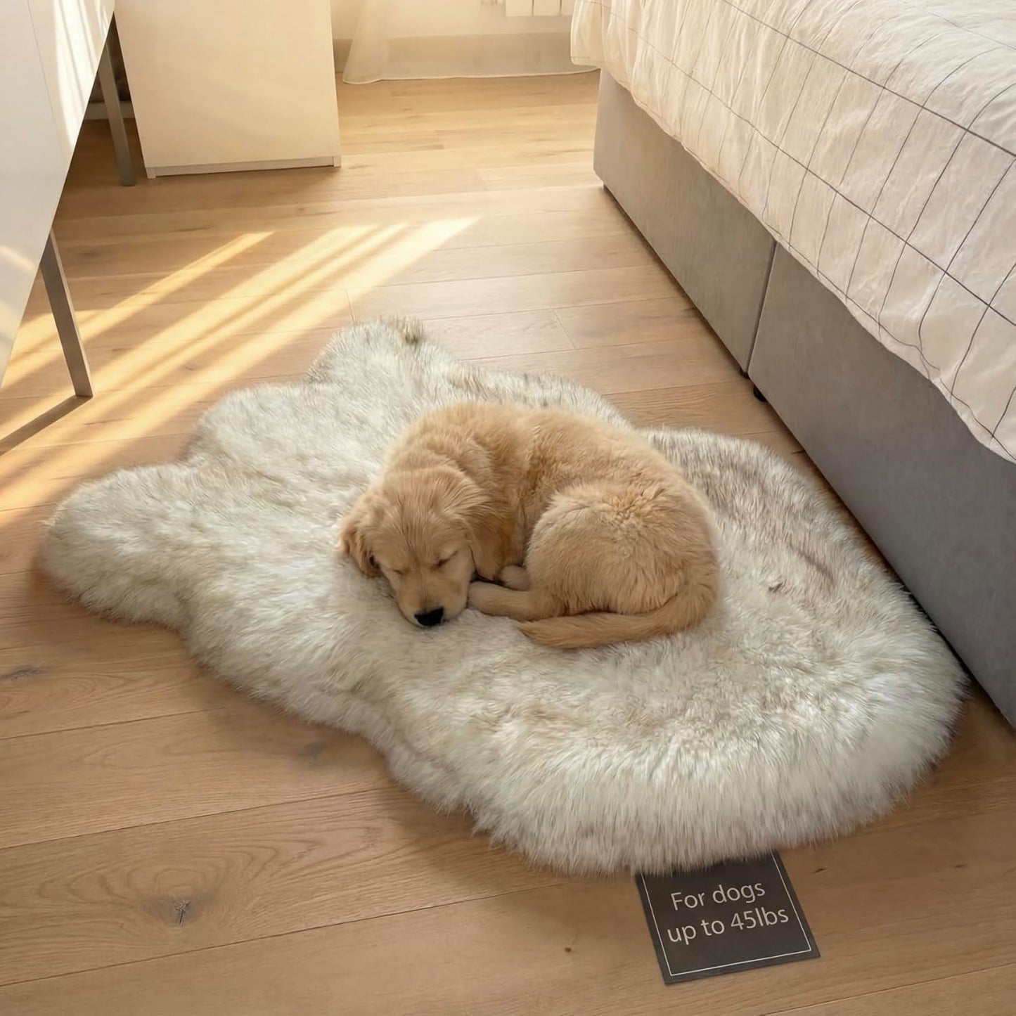 IHAPPYDOG Luxury Faux Fur Orthopedic Dog Bed, Memory Foam Dog Bed for Small, Medium, Large and XL Pets, Fluffy Pet Bed with Waterproof and Washable Cover (White w/Brown Tips, 50"x30")