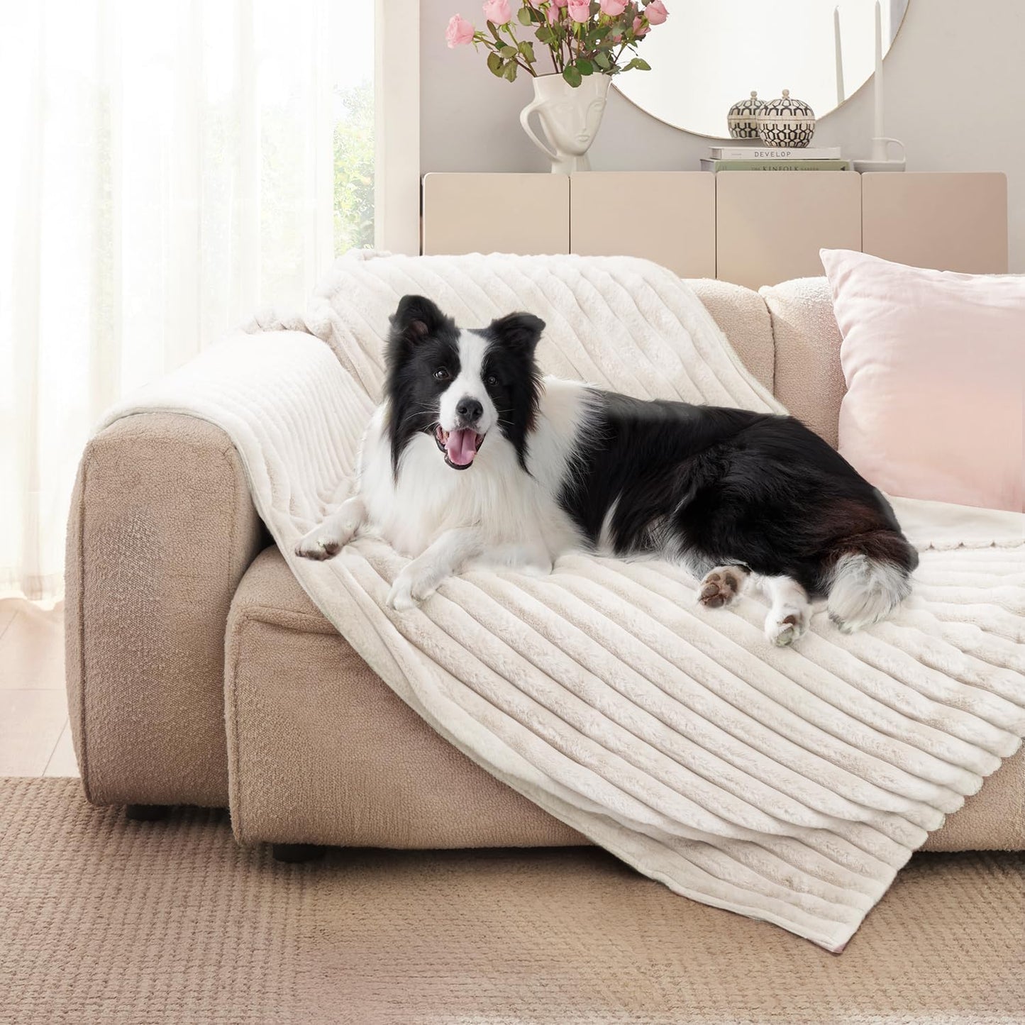 Waterproof Dog Blanket for Large Dogs - Washable Cat Blankets for Couch Bed Protection, Super Soft Calming Reversible Pet Blanket for Pet Kitten Puppy (Green, 50"x60")