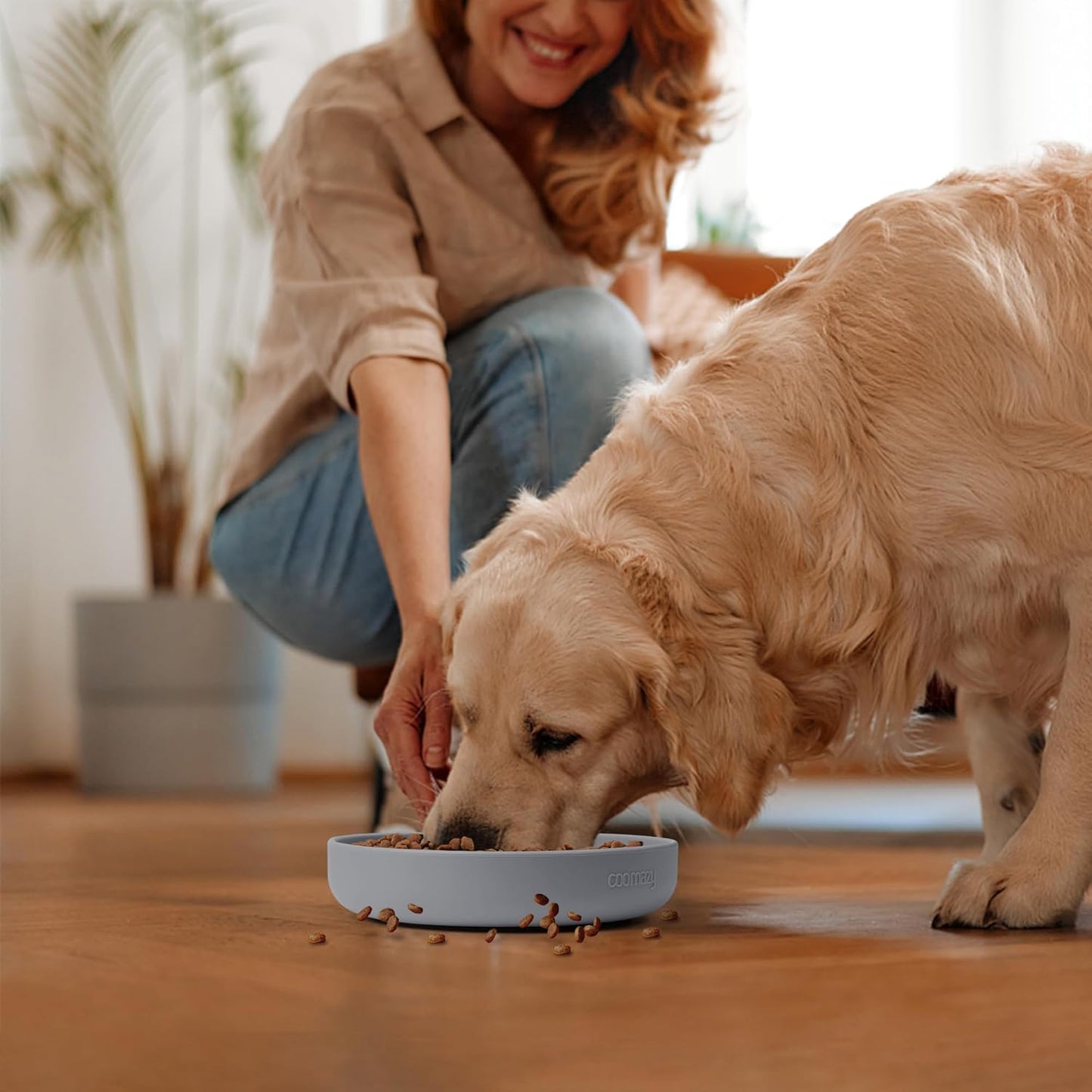 Coomazy Large Silicone Slow Feeder Dog Bowls, Interactive Puzzle Toy for Pets Food Training, Keeps Dogs Busy, Prevents Puppy Overeating (Dark Green, Large: 3.2Cup)