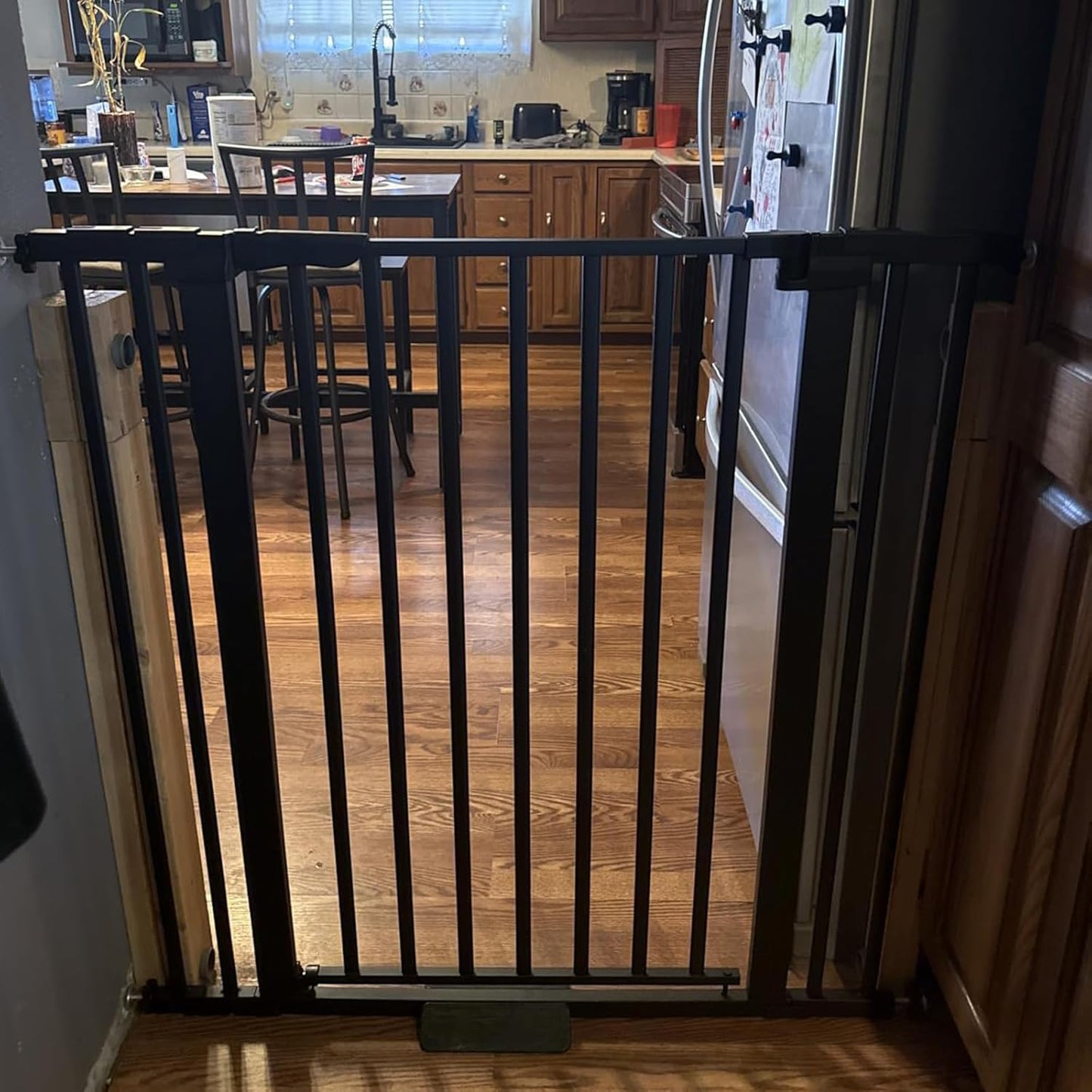 41 Inch Tall Baby Gate Auto Close Dog Gate Adjustable 29.92"-57.48" Wide Pressure Mounted Walk Through Swing Pet Gate for Doorways (White, 29.92"-57.48" Wide)