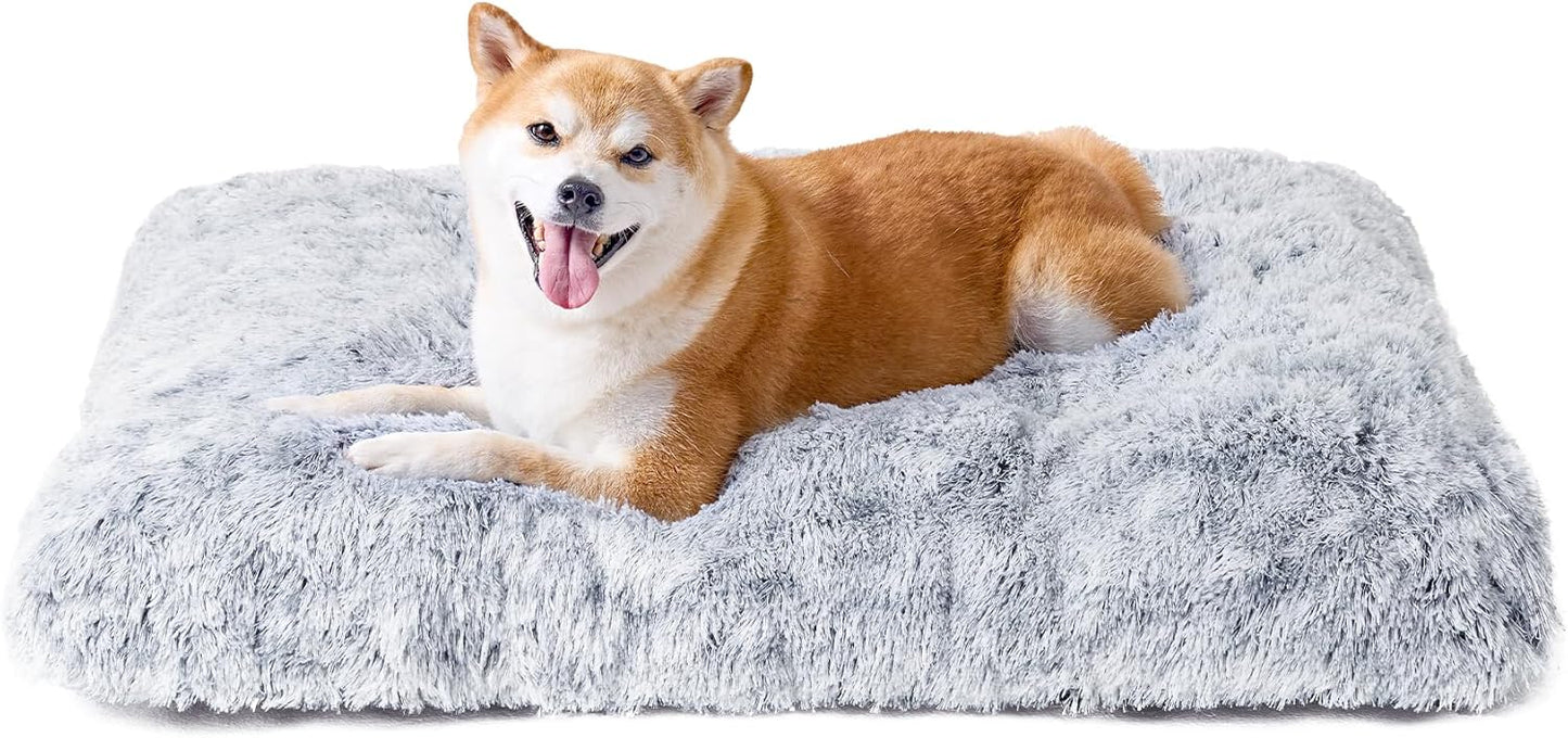 EHEYCIGA Fluffy Dog Crate Bed for Medium Dogs, Plush Faux Fur Crate Pad, Calming Anti Anxiety Medium Dog Bed, Washable Soft Warm Crate Mat with Non-Slip Bottom