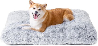 EHEYCIGA Fluffy Dog Crate Bed for Medium Dogs, Plush Faux Fur Crate Pad, Calming Anti Anxiety Medium Dog Bed, Washable Soft Warm Crate Mat with Non-Slip Bottom