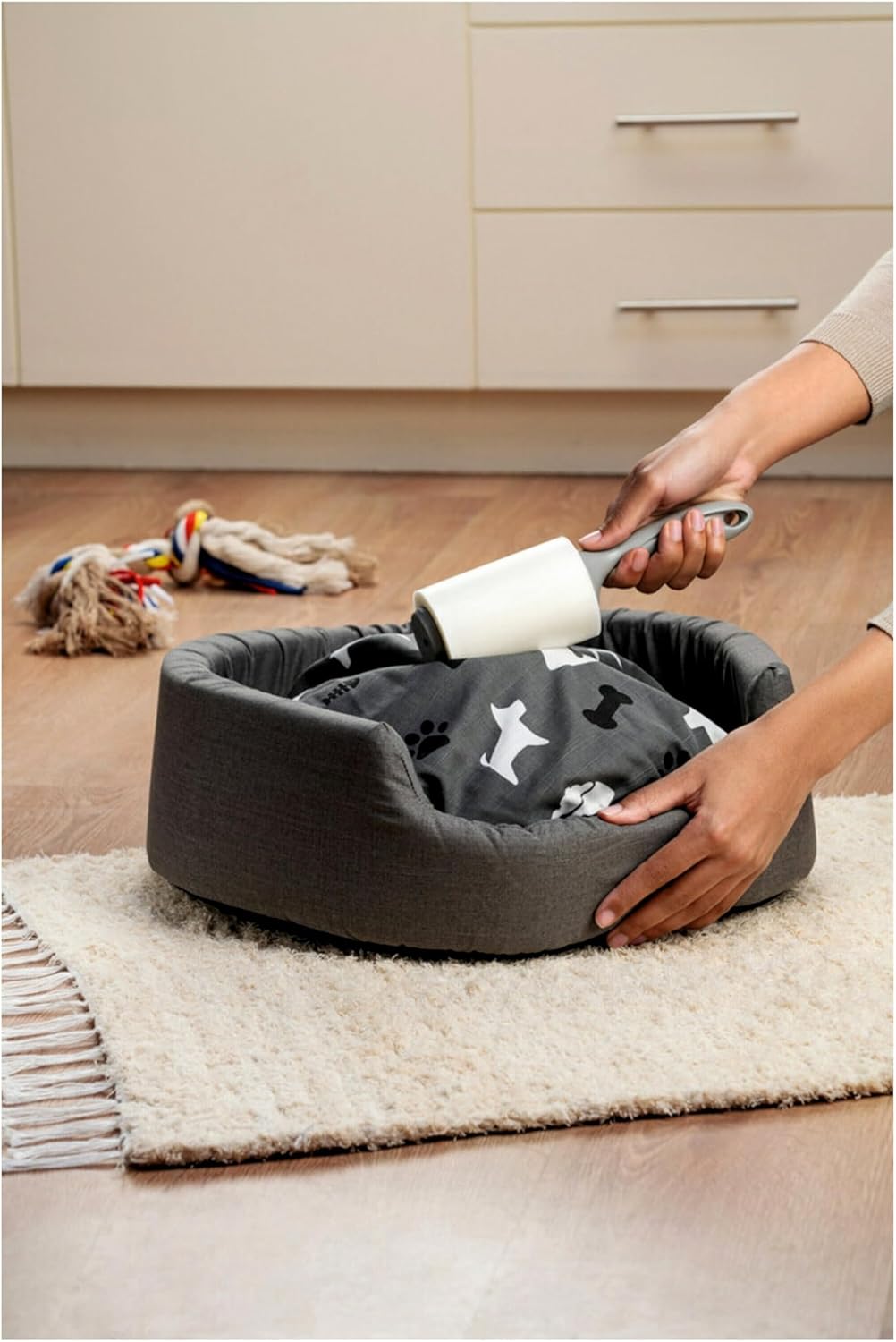 Scotch-Brite Pet Extra Sticky Lint Rollers 4 Rollers 48 Sheets Per Roller 192 Sheets Total