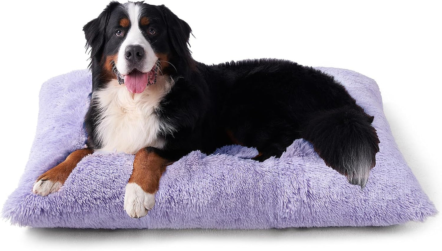 EHEYCIGA Fluffy Dog Crate Bed for Medium Dogs, Plush Faux Fur Crate Pad, Calming Anti Anxiety Medium Dog Bed, Washable Soft Warm Crate Mat with Non-Slip Bottom