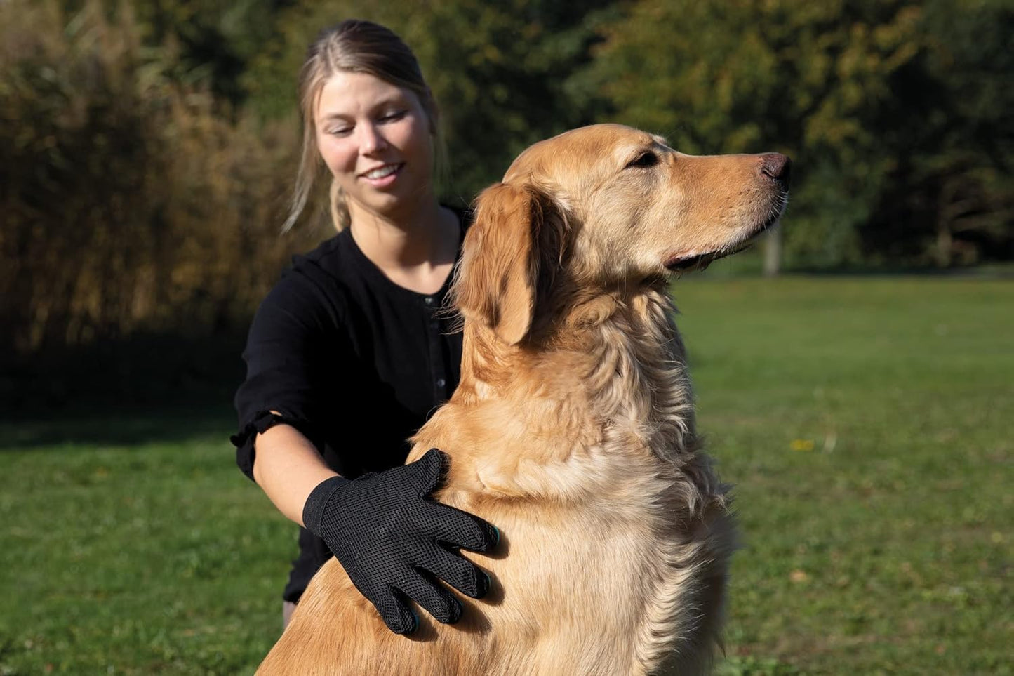 TRIXIE Pet Grooming Glove for Dogs and Cats, Cleans and Gently Softens Coat