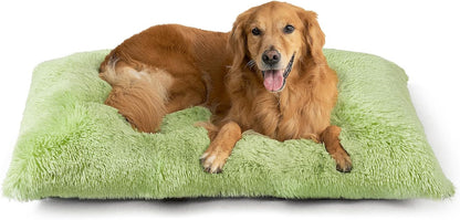 EHEYCIGA Fluffy Dog Crate Bed for Medium Dogs, Plush Faux Fur Crate Pad, Calming Anti Anxiety Medium Dog Bed, Washable Soft Warm Crate Mat with Non-Slip Bottom
