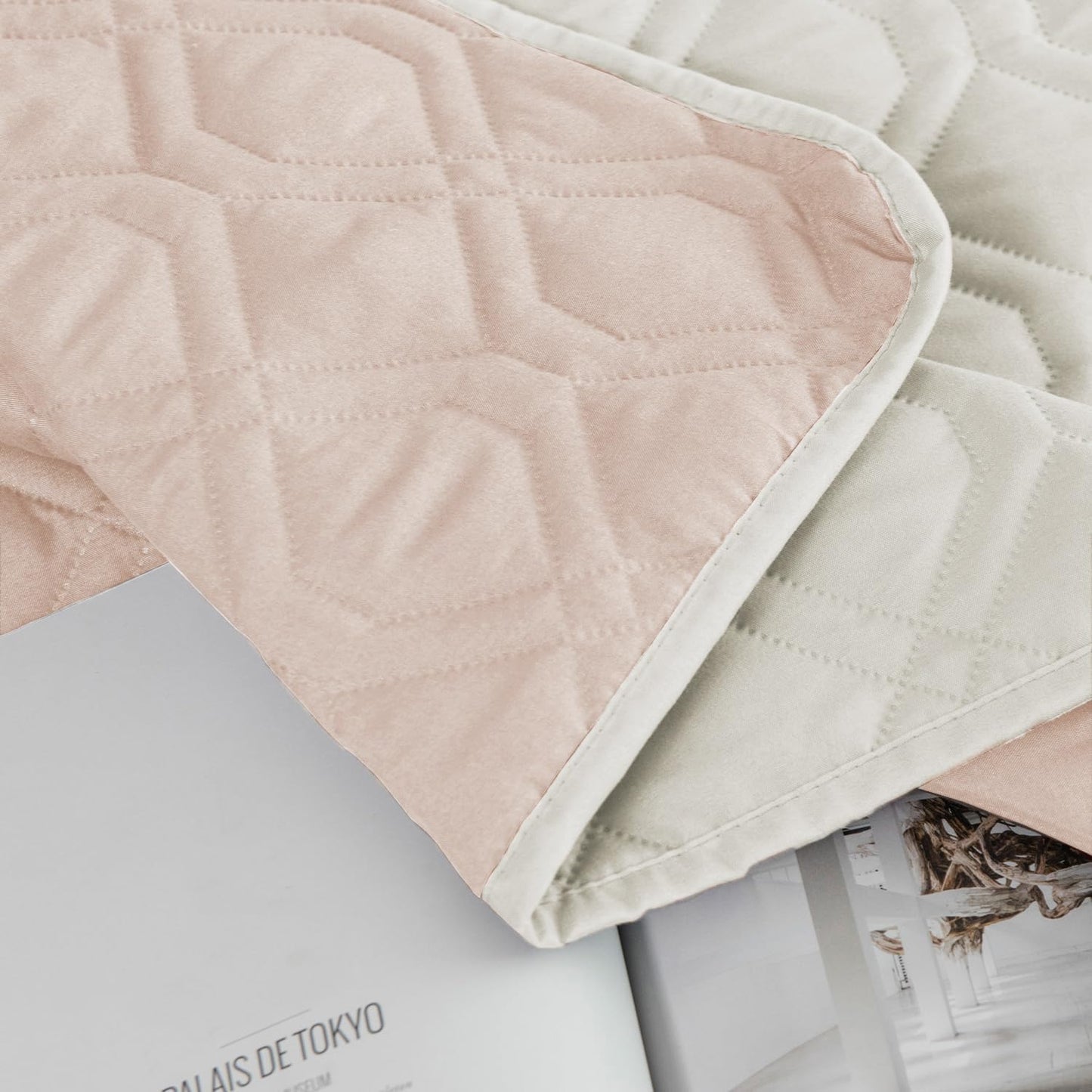 Ameritex Waterproof Dog Bed Cover Pet Blanket for Furniture Bed Couch Sofa Reversible - Colors B