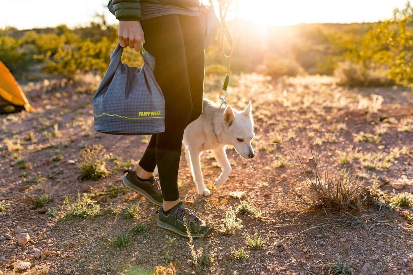 Ruffwear, Kibble Kaddie Dog Food Travel Bag, Roll-Down Closure Storage, Easy-Pour Spout, Compact Waterproof Odor-Sealing Liner with Stash Pocket, 10L/42 Cups, Camping Road Trip Essential, Basalt Gray