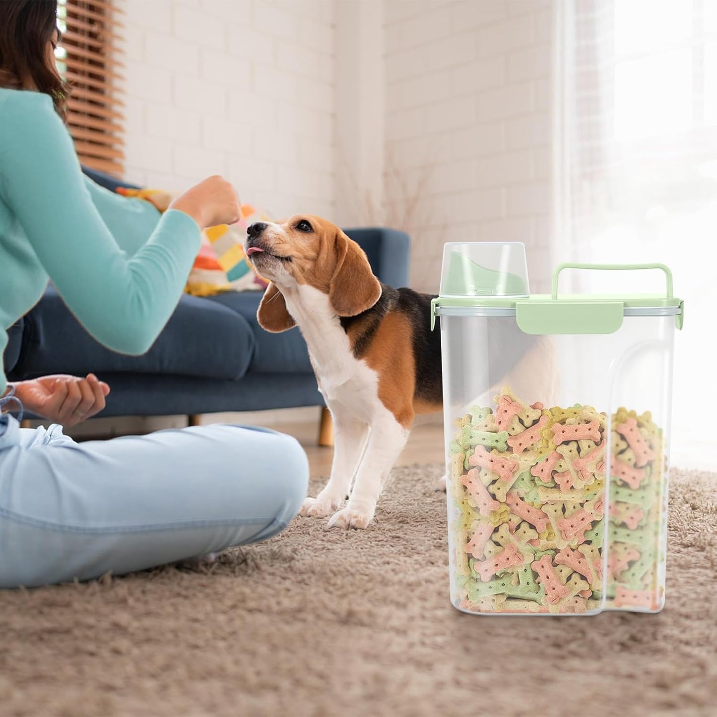 LEAWALK 5-7Lbs Dog Cat Food Storage Container with Upgraded Large Nozzle BPA-free, 4 Snap Seals Plastic Pet Food Storage Containers with Handles are Easy to Clean and Carry