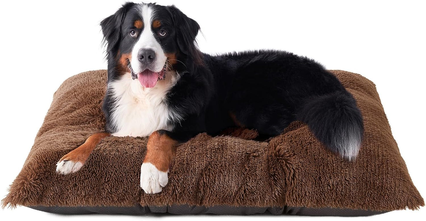 EHEYCIGA Fluffy Dog Crate Bed for Medium Dogs, Plush Faux Fur Crate Pad, Calming Anti Anxiety Medium Dog Bed, Washable Soft Warm Crate Mat with Non-Slip Bottom