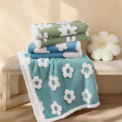 Luciphia Waterproof Pet Blanket for Medium Large Dogs Washable Fluffy Thick Jacquard Shag Fleece Warm Sherpa 3D Textured Flower Print for Cats Puppy Couch Protection (Green,40x28 inches)