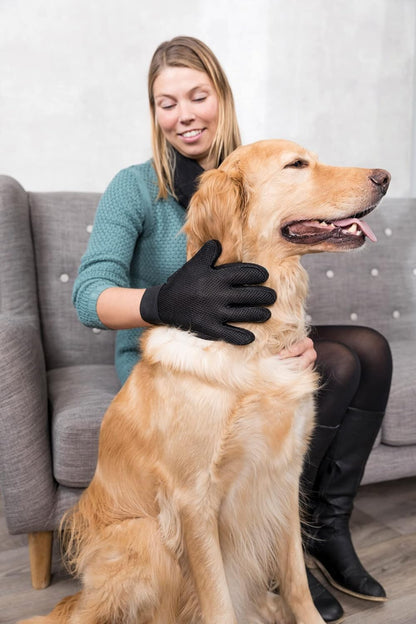 TRIXIE Pet Grooming Glove for Dogs and Cats, Cleans and Gently Softens Coat