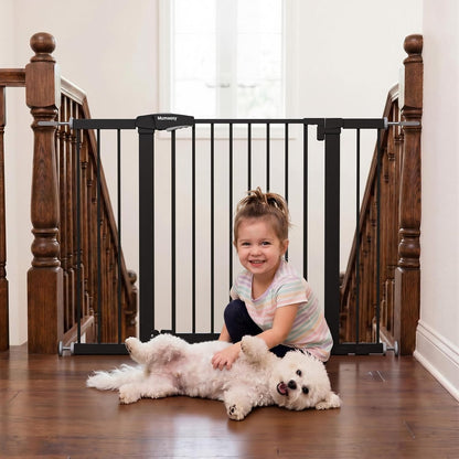Mumeasy 29.7-46" Baby Gate for Stairs, Pressure Mounted Dog Gate for Doorways, Auto Close Walk Through Pet Gate Indoor, Extra Wide Metal Child Safety Gate, Mom's Choice Awards Winner, Black