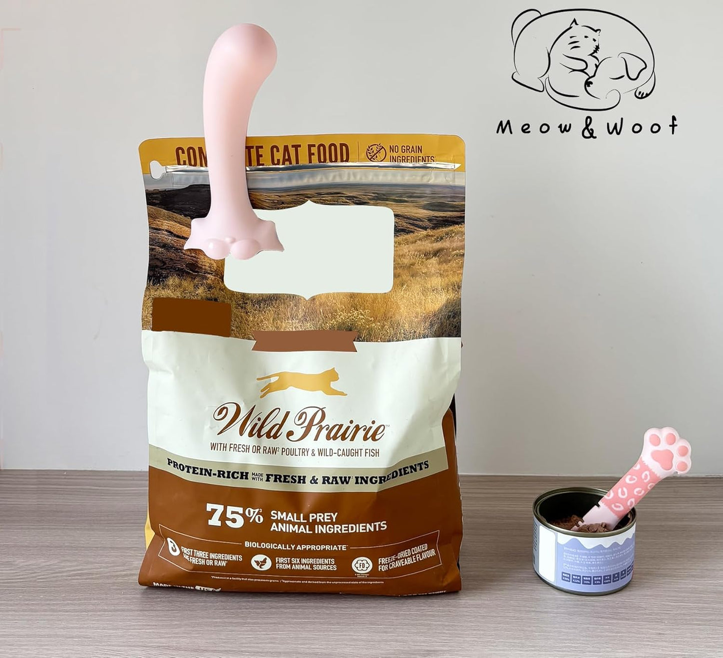 Meow&Woof Cover for Pet Can Food/Cat Wet Food Spoon/Lid for Dog Cans/Cute Paw Shape One Lid One Spoon Pack (Gray)