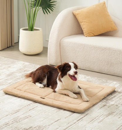 Made4Pets Dog Crate Pad Bed for Medium Large Dogs, Washable & Reversible, Anti-Slip Kennel Mat for Cozy Sleeping, Soft Fluffy Dog Bed for Indoor & Outdoor Use, 35"x23", Gray