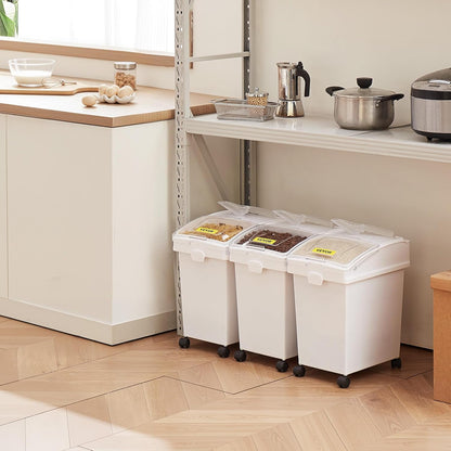 VEVOR Rice Storage Container, 4.5Gallon/20L Capacity Large Dog Food Dispenser Bin, Kitchen Ingredient Grain Cereal Flour Bin, Pet food Containers with Wheels, Measuring Cup, Airtight Lid, 1 Pack