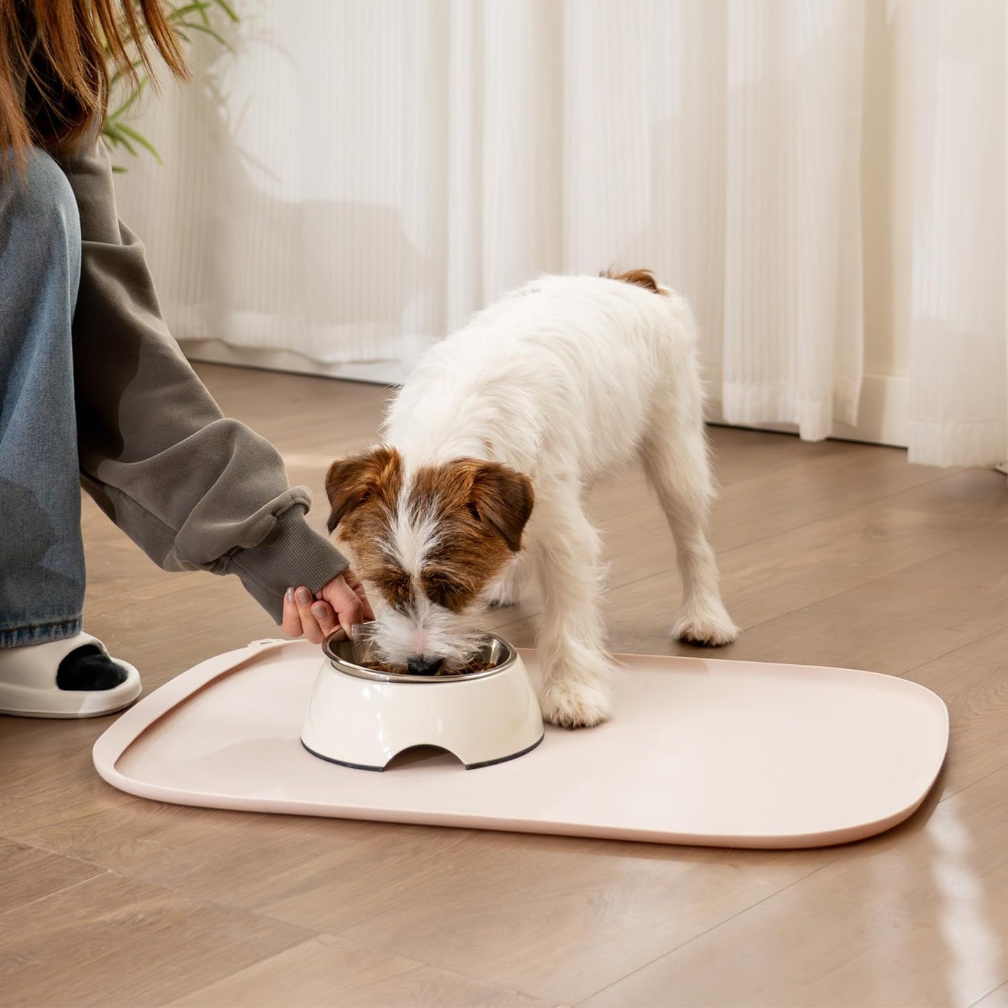 Conlun Dog Food Mat,1/2 Inch Raised Edges Cat Feeding Mat,BPA-Free Silicone Pet Mats for Floor Waterproof,Rubber Placemats for Food and Water Bowls(Natural Tan,18.9"x11.8")