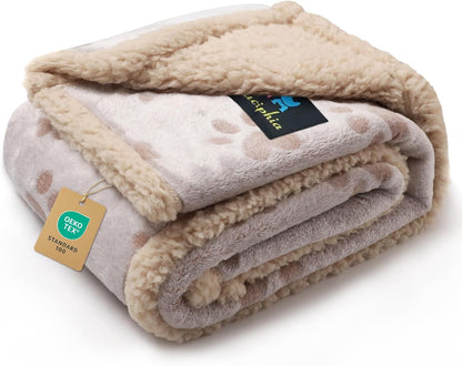 Luciphia Waterproof Pet Blankets for Couch Sofa Bed Cover Cat Liquid Pee Proof Washable Soft Fluffy Large Dog Blanket Reversible Furniture Protection Puppy Grey Paw Thicken Small（40" x 28"）