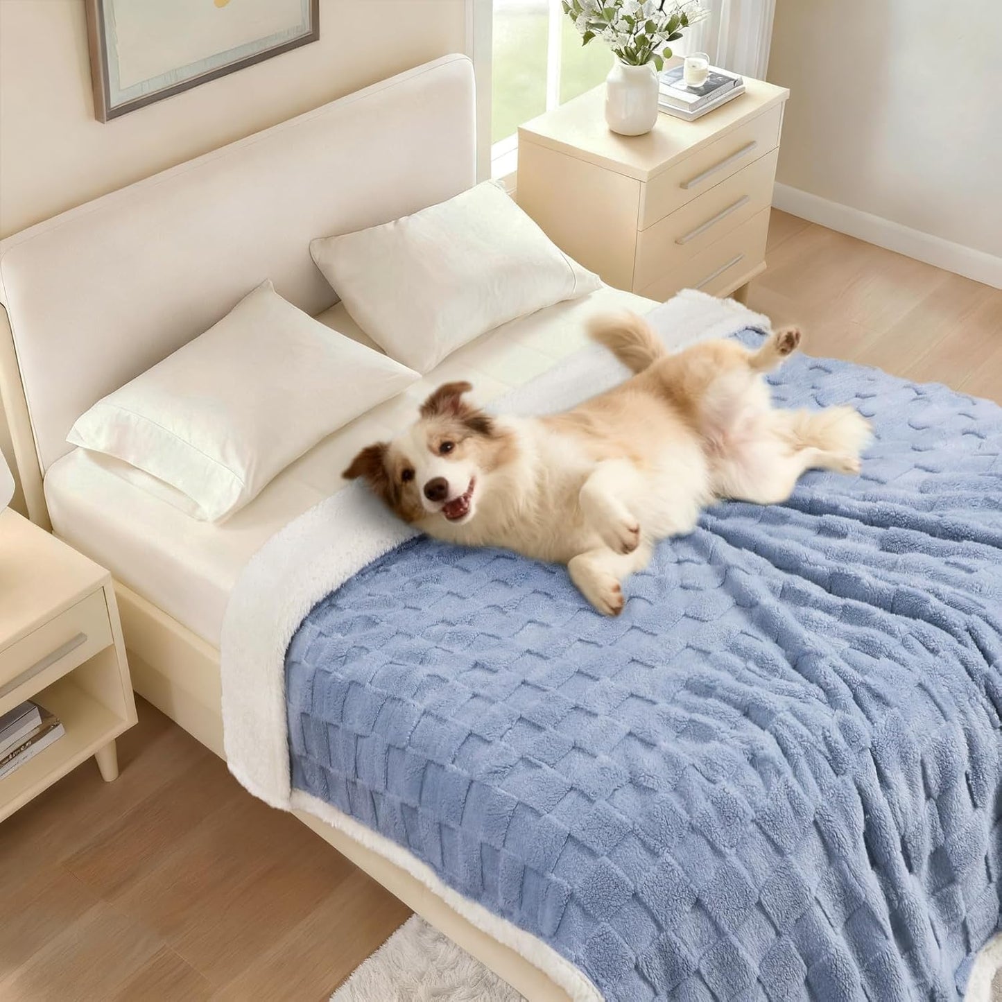 Luciphia Waterproof Dog Blanket, Leakproof Small Pet Blanket for Couch Sofa Bed Furniture Cover Protector, Washable Soft Sherpa Fleece with 3D Jacquard, Cozy Calming Reversible, Gray White, 40"x28"