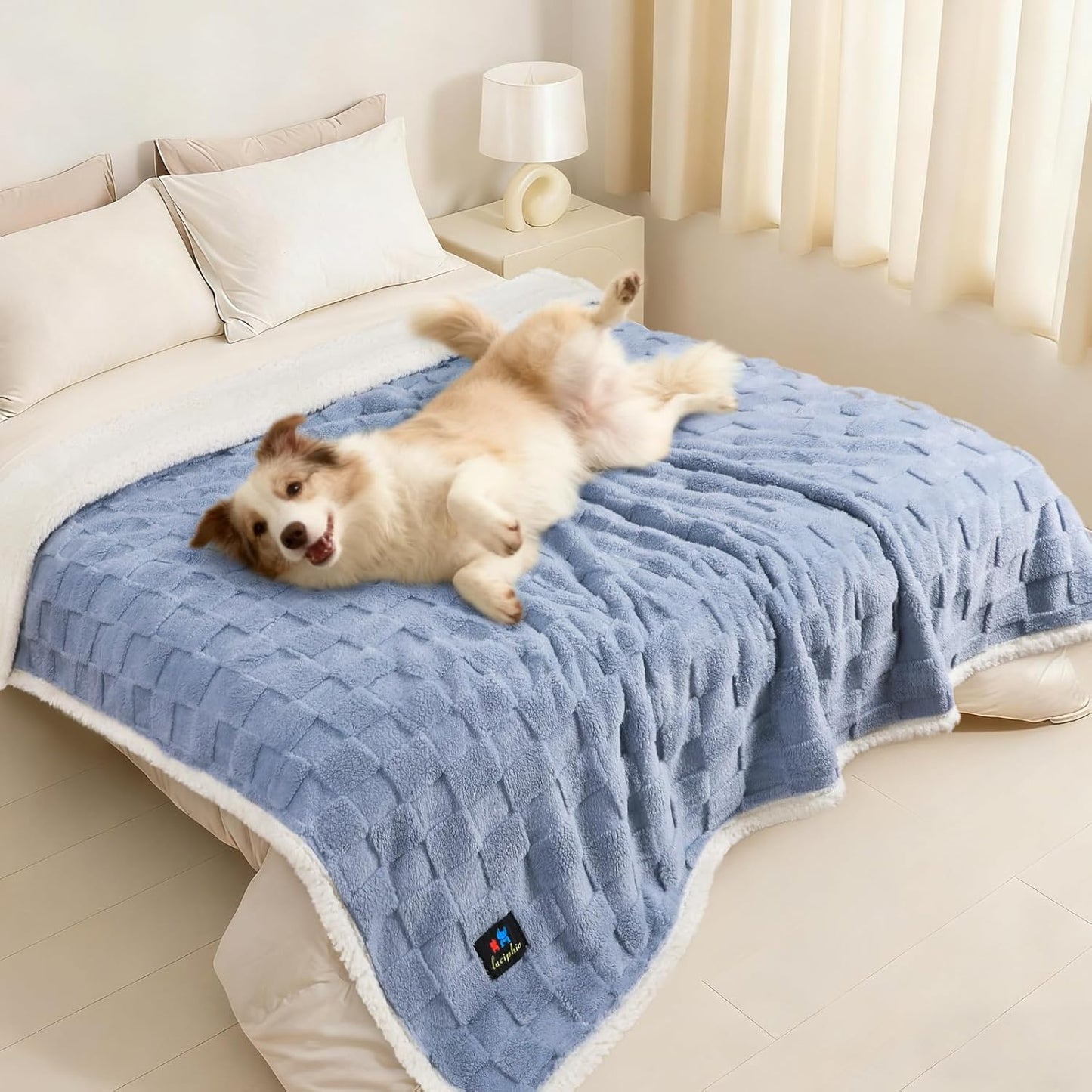 Luciphia Waterproof Dog Blanket, Leakproof Small Pet Blanket for Couch Sofa Bed Furniture Cover Protector, Washable Soft Sherpa Fleece with 3D Jacquard, Cozy Calming Reversible, Gray White, 40"x28"