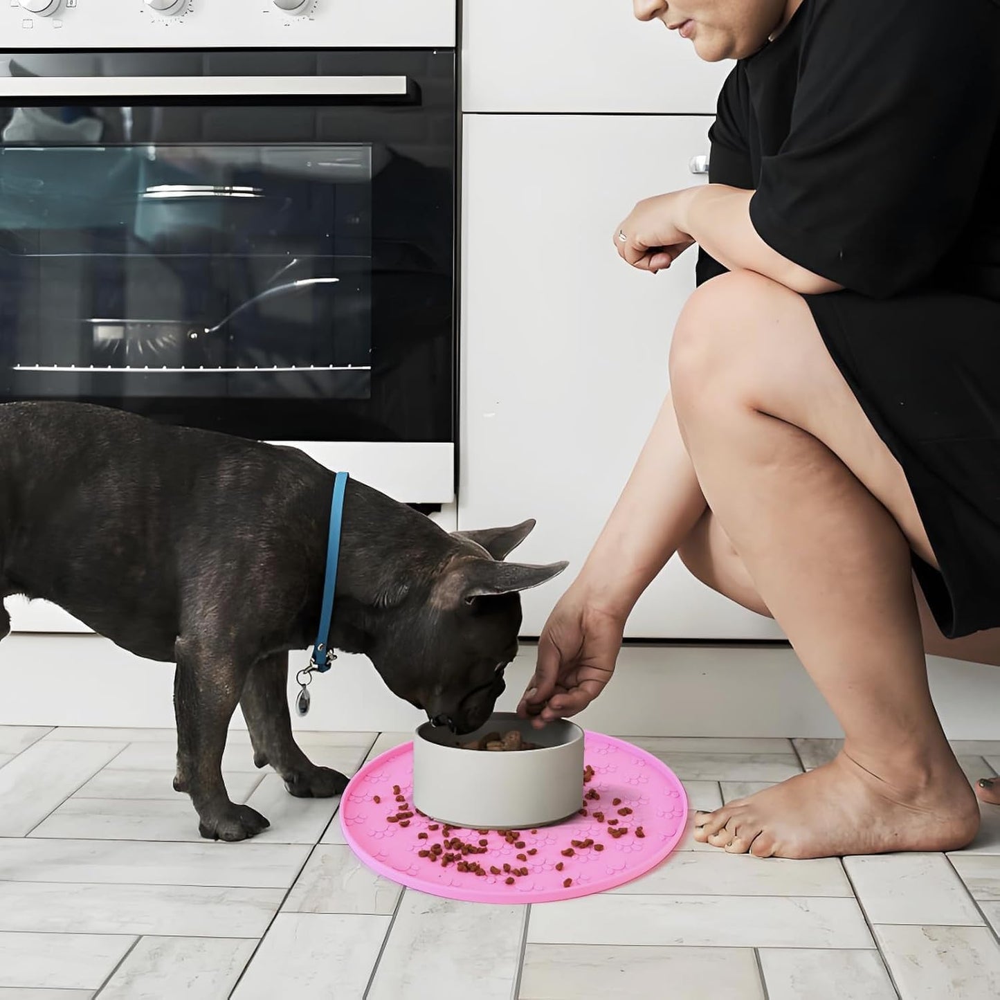 Pet Feeding Mat, Waterproof, Raised Edges to Prevent Spills, Easy Clean in Dishwasher, Dogs and Cats Placemat Tray to Stop Food and Water Bowl Messes on Floor(1Pack Beige)