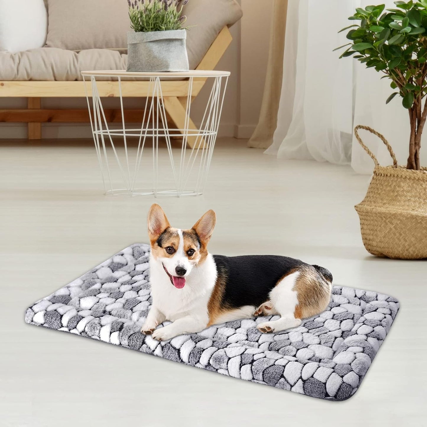 VANKEAN Dog Crate Pad Bed Mat Reversible (Warm & Cool), Soft Pet Sleeping Mat Dog Bed for Crate Suitable for Small to XX-Large Dogs and Cats, Machine Washable Crate Beds, Grey Stone Pattern