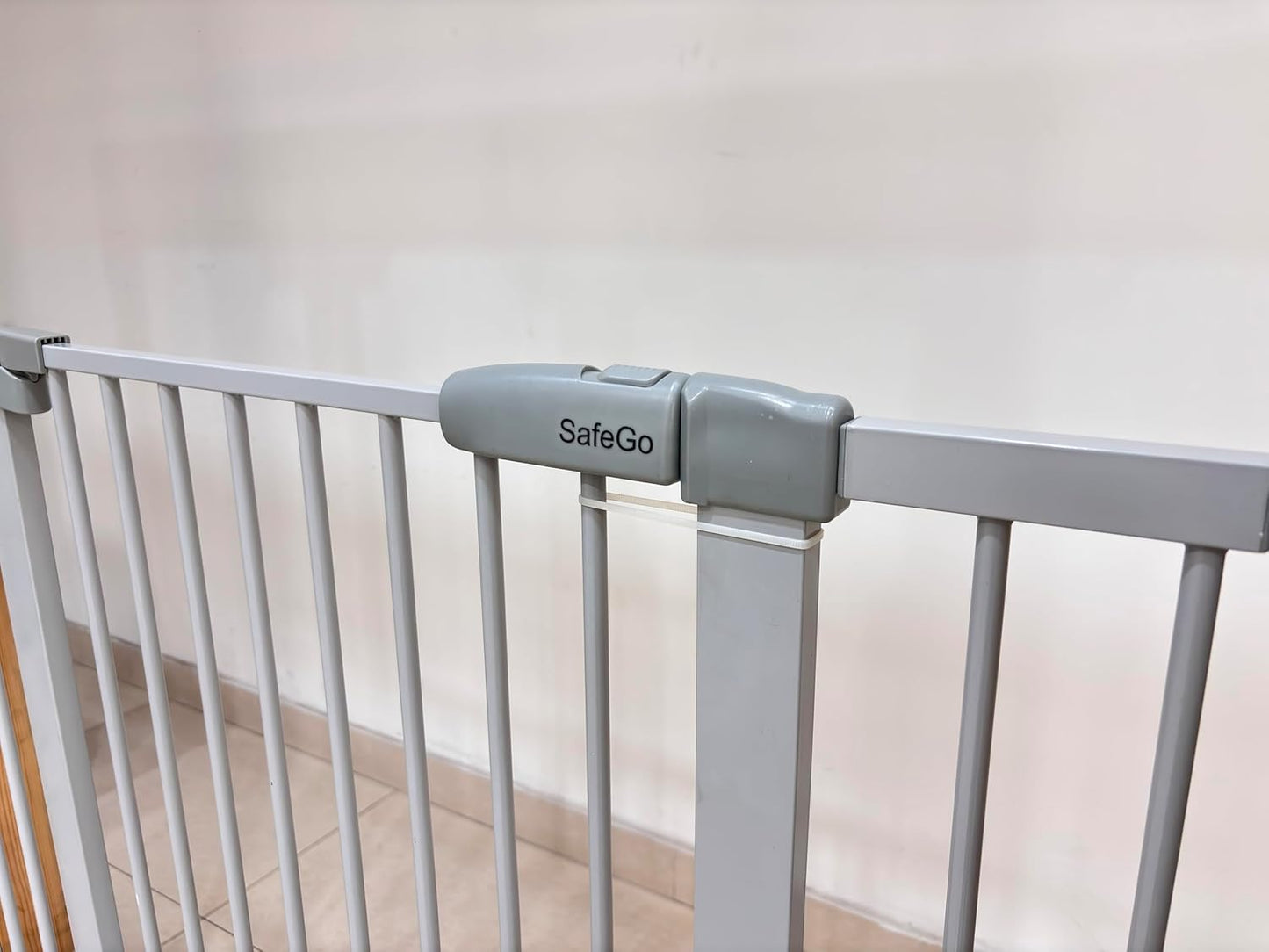 44.72"-46.89" Baby and Pet Safety Gate, 30" Tall Metal Walk-Thru Gate for Doorways & Stairs, Easy One-Hand Open, Dual Lock, Extensions & Wall Mounts Included (Brown, 29"-46" W x 30.5“H)