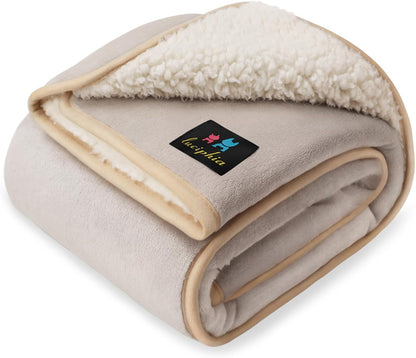 Waterproof Pet Blanket, Liquid Pee Proof Dog Blanket for Sofa Bed Couch, Reversible Sherpa Fleece Furniture Protector Cover for Small Medium Large Dogs Cats, Dark Gray Small（40" x 28"） | waterproof pet blanket sherpa fleece reversible couch cover bed