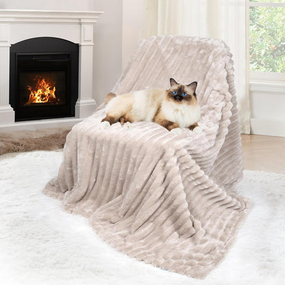 Waterproof Dog Blanket for Large Dogs - Washable Cat Blankets for Couch Bed Protection, Super Soft Calming Reversible Pet Blanket for Pet Kitten Puppy (Green, 50"x60")