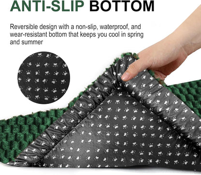 Dog Bed Mat – Soft & Comfortable Dog Kennel Pad for Crate – Durable Crate Bed & Mat for Dogs & Cats – Ideal for Crate, Kennel, and Home Use