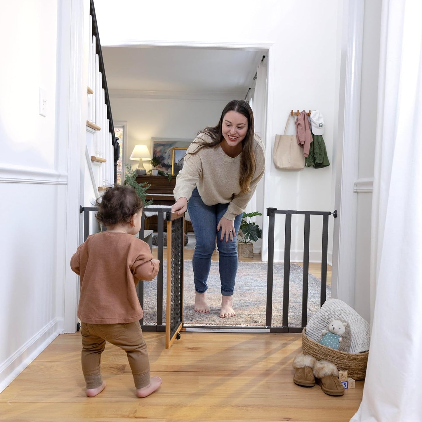 Ingenuity Ingenuity Thruway 60XW Series Extra Wide Safety Pet&Baby Gate,30"-60" Wide,26" Tall,Pressure or Hardware Mounted,Install Wall to Wall in Doorway or Stairway–Honey Oak Stained Wood&Metal