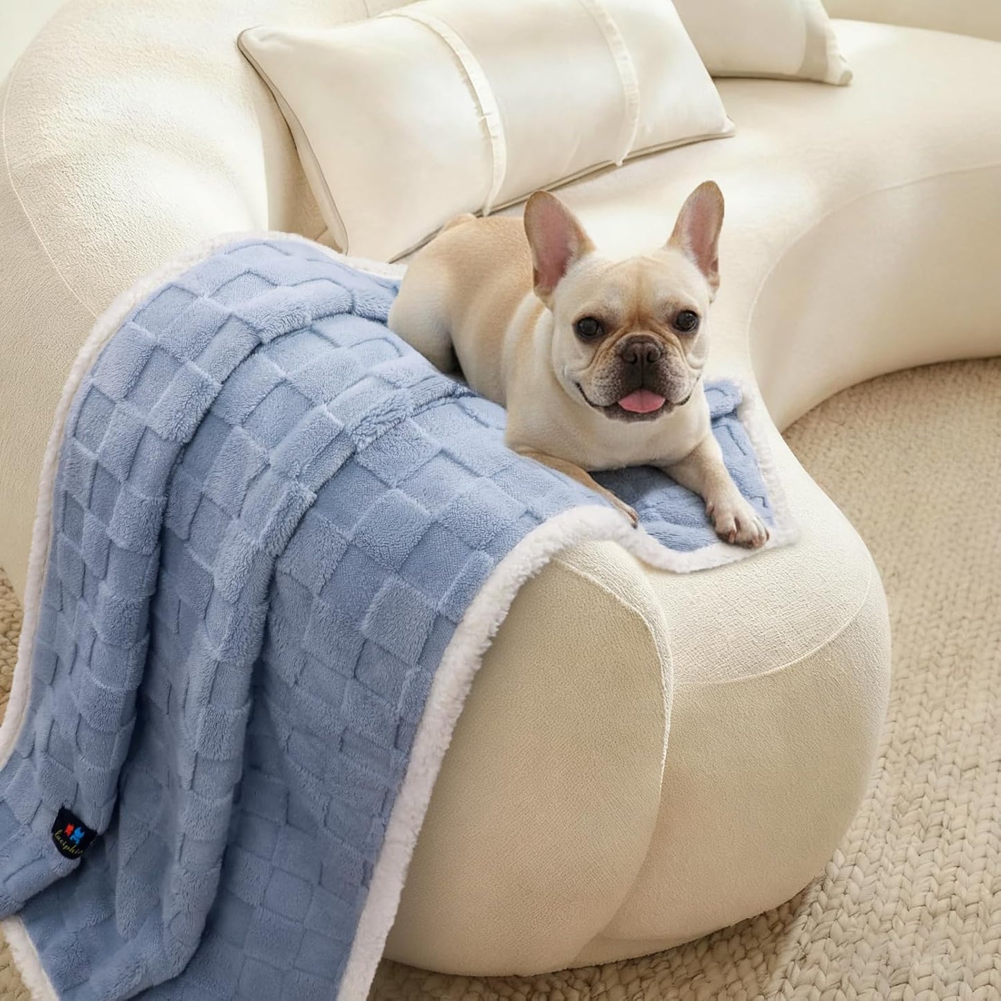 Luciphia Waterproof Dog Blanket, Leakproof Small Pet Blanket for Couch Sofa Bed Furniture Cover Protector, Washable Soft Sherpa Fleece with 3D Jacquard, Cozy Calming Reversible, Gray White, 40"x28"