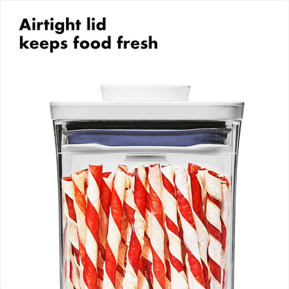OXO Good Grips Pet POP Container – 6.0 Qt/5.7 L with Half Scoop, Ideal for up to 6.5lbs of Dog Food or 4.5lbs of Cat Food, Airtight Dog and Cat Food Storage Container, BPA Free, Clear