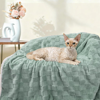 Luciphia Waterproof Dog Blanket, Leakproof Small Pet Blanket for Couch Sofa Bed Furniture Cover Protector, Washable Soft Sherpa Fleece with 3D Jacquard, Cozy Calming Reversible, Gray White, 40"x28"
