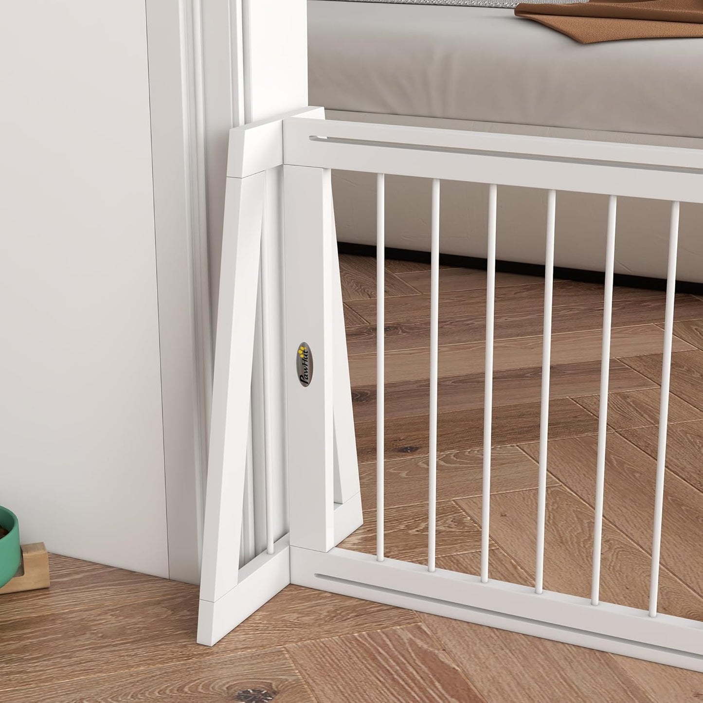 PawHut Freestanding Pet Gate, Wooden Dog Gate with 28"-75" Retractable Length, Support Feet, Non-Slip Mats, 3 Panel Pet Gate for Indoor, Stairway, Doorway, White